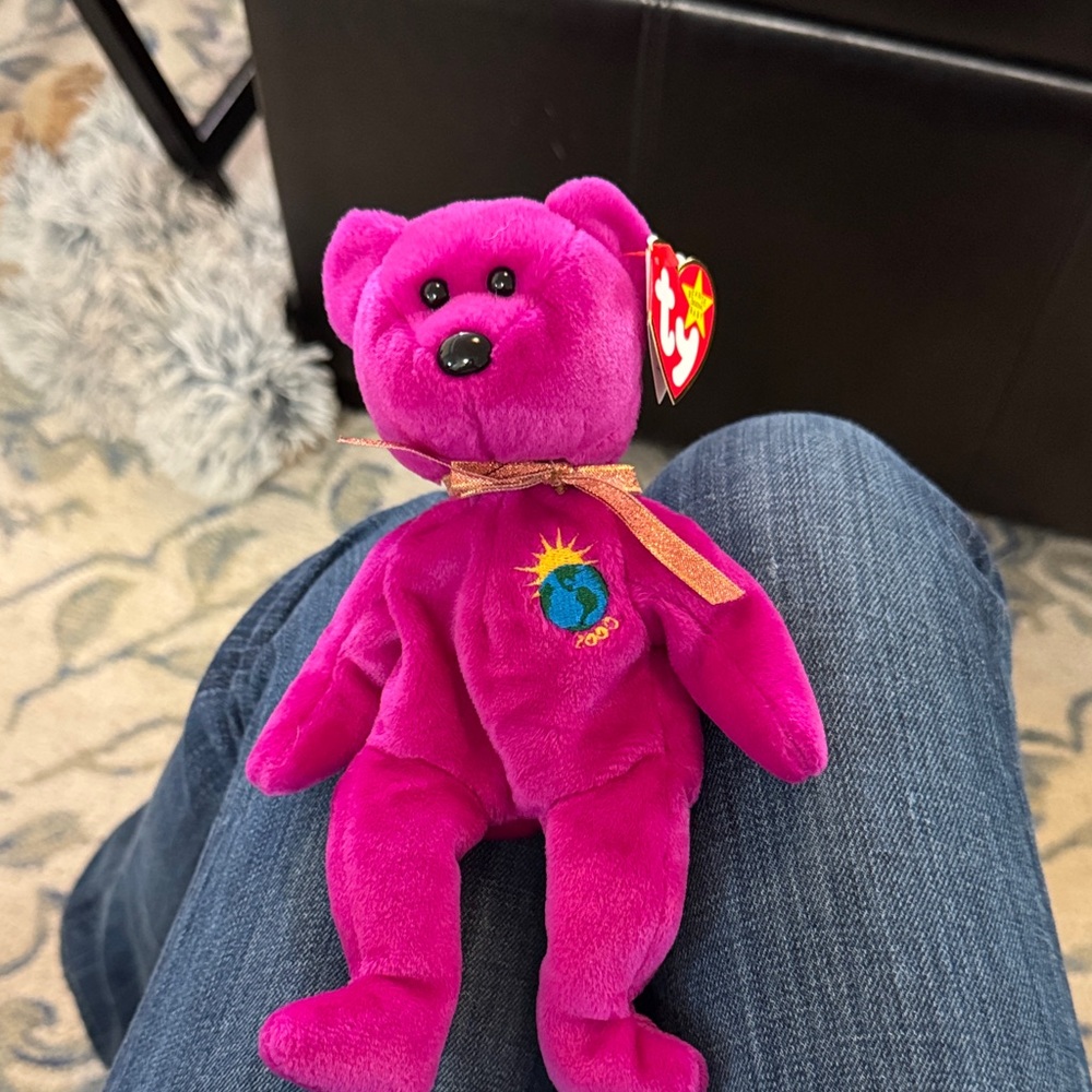 Ty Millenium Beanie Baby Fuchsia Bear Plush with Embroidered Globe